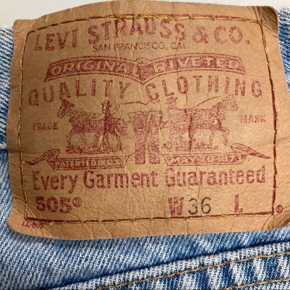 LEVI’S‎ Men’s 505 Vintage Jean Shorts, Size 36, high rise - Picture 5 of 12